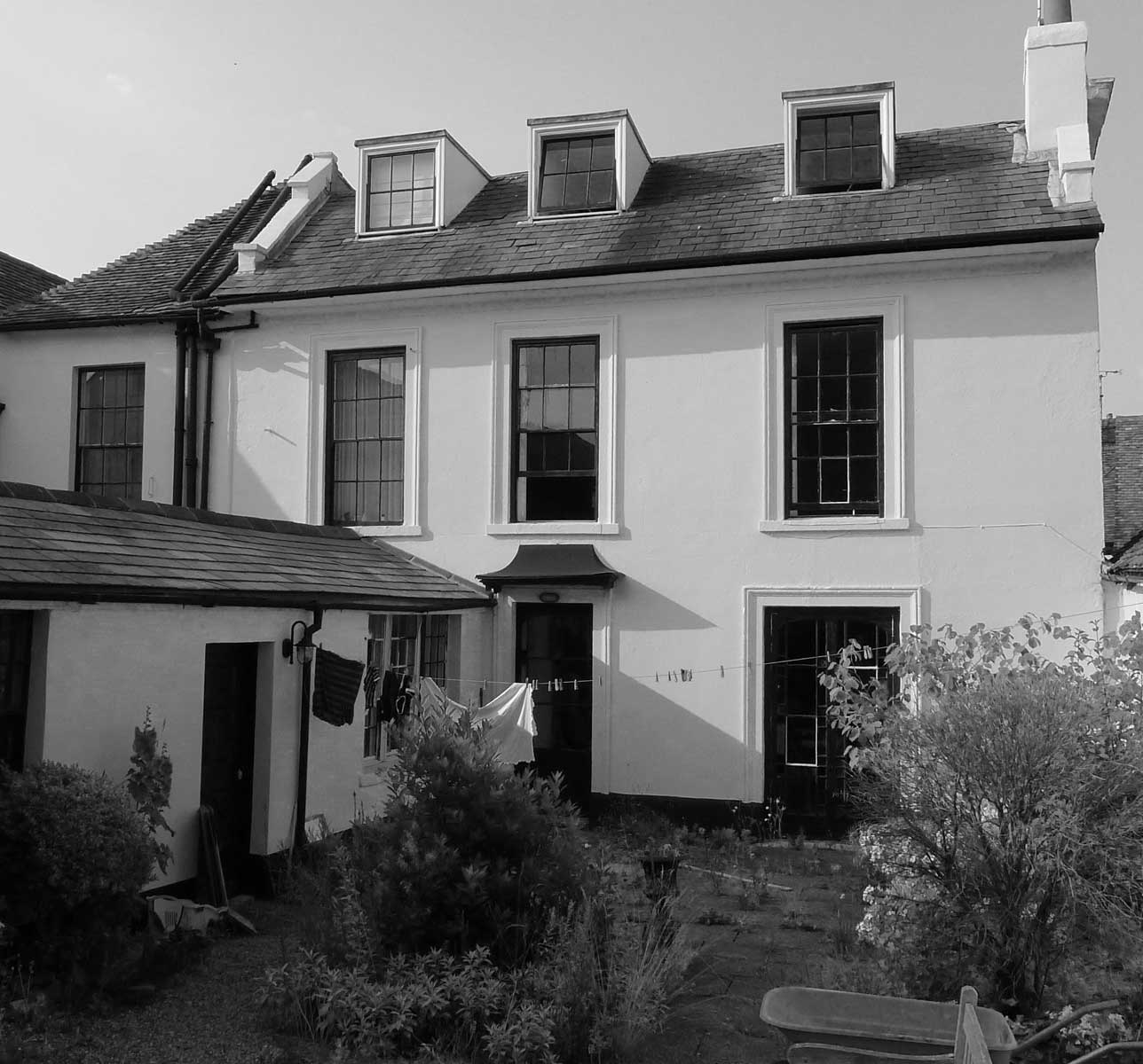 glass extension to listed building bfore